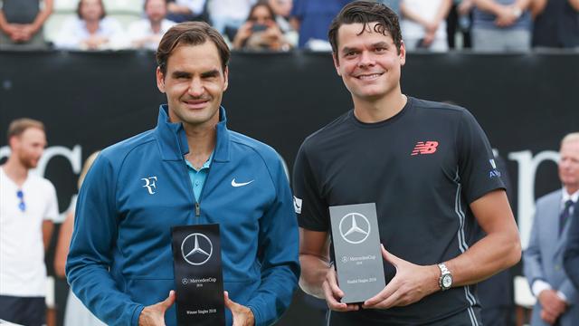 Federer maîtrise Raonic pour son 98e titre
