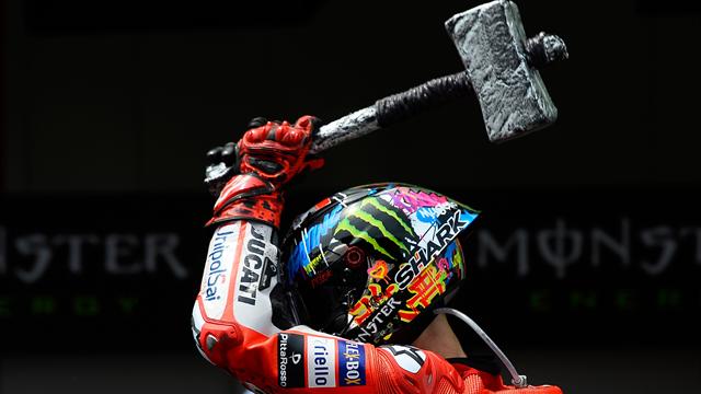 Le pagelle: Lorenzo dominante come Thor, Rossi mostro di regolarità: Dovizioso fa harakiri