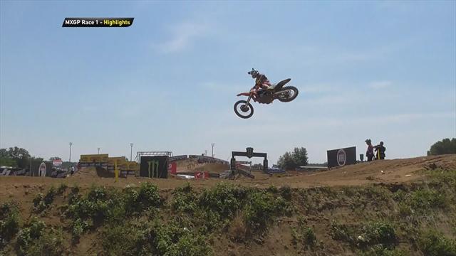 MXGP: Tony Cairoli domina gara-1 e torna al successo dopo tre mesi, gli highlights MXGP: Tony Cairoli domina gara-1 e torna al successo dopo tre mesi, gli highlights
