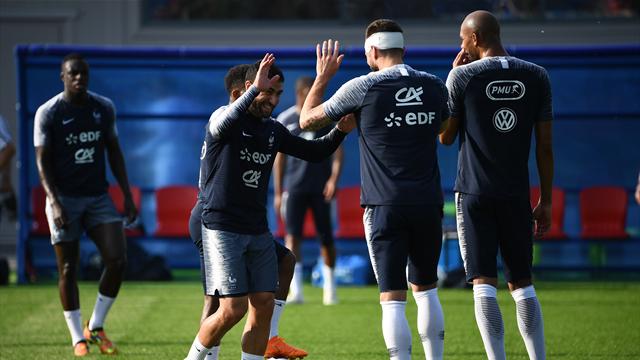Le subtil piqué de Fekir, Giroud passeur et buteur : tous les buts des coiffeurs des Bleus Le subtil piqué de Fekir, Giroud passeur et buteur : tous les buts des coiffeurs des Bleus