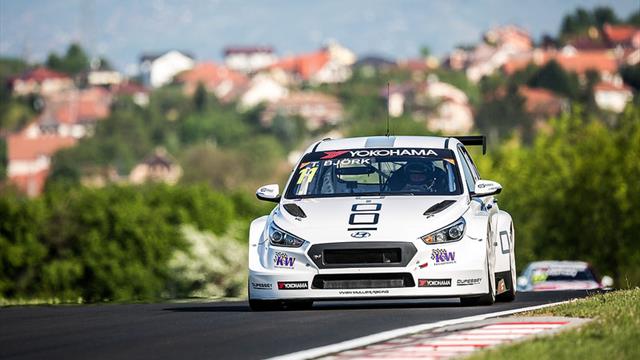 Björk, fan du tour joker en WTCR à Vila Real