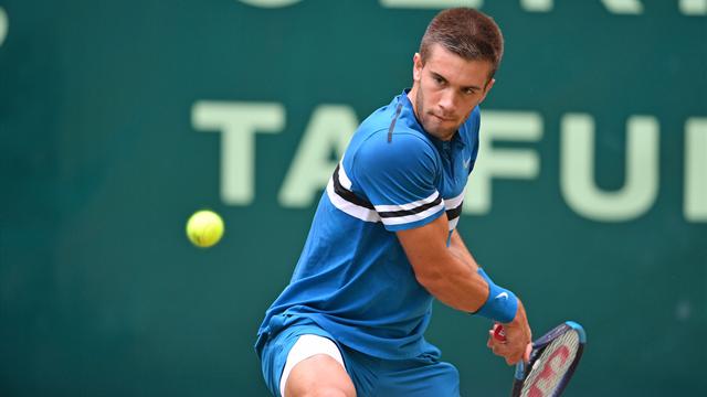 Federer'e Halle finalinde Coric darbesi