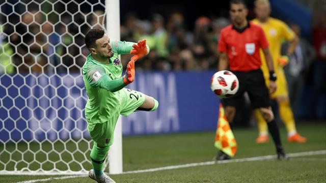 La Croazia va ai quarti solo dopo i calci di rigore: Subasic e Schmeichel super dopo l'1-1 dei 120'