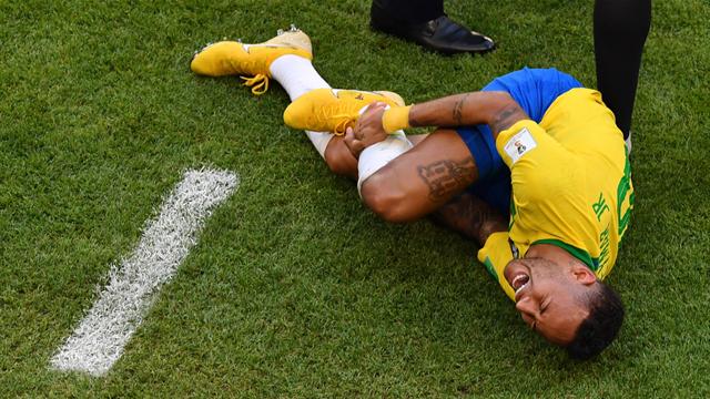 Quand un fast-food s’inspire des roulades de Neymar pour une pub
