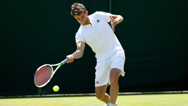 Touché, Thiem dépose déjà les armes