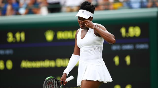 Una Williams va, l'altra no: Serena agli ottavi, Venus eliminata dalla Bertens