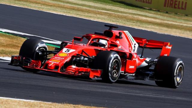 Vettel releva a Hamilton en la primera plaza en la sesión vespertina