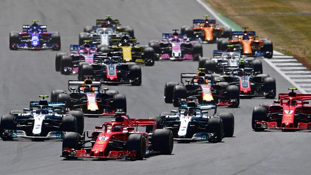 Vettel geht beim Start in Führung - Hamilton nach Kollision weit hinten