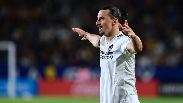 Ibra tacle ses détracteurs : "Certains disaient que je ne pouvais pas marquer de buts" Ibra tacle ses détracteurs : "Certains disaient que je ne pouvais pas marquer de buts"