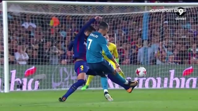 Ve la ricordate? Che magia di Cristiano Ronaldo nel Clasico di Supercoppa contro il Barcellona Ve la ricordate? Che magia di Cristiano Ronaldo nel Clasico di Supercoppa contro il Barcellona