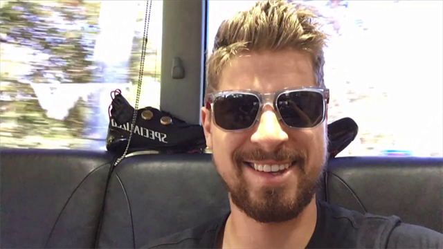 Ask Sagan: Hilarious Sagan gets personal about his morning routine... Ask Sagan: Hilarious Sagan gets personal about his morning routine...