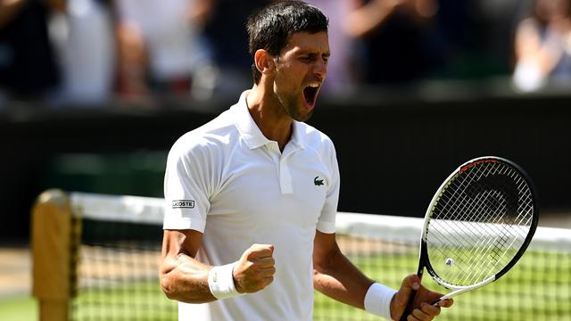 Insolite : Djokovic improvise une partie de billes dans le vestiaire