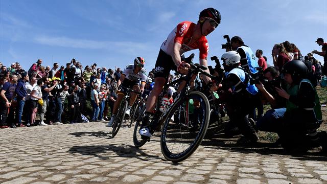 Fritsch : "Cette étape de pavés fait plus fantasmer les spectateurs que les coureurs" Fritsch : "Cette étape de pavés fait plus fantasmer les spectateurs que les coureurs"