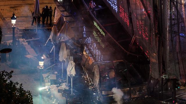 En marge des festivités, des incidents à Paris et des accidents mortels en région