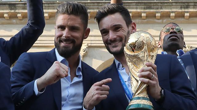 Mega-Party: Paris feiert seine Weltmeister Mega-Party: Paris feiert seine Weltmeister
