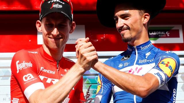 Alaphilippe vence, en un accidentado final, la Clásica de San Sebastián