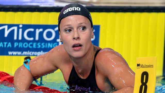 Federica Pellegrini quinta nella finale dei 100m: dominio assoluto di Sarah Sjoestroem