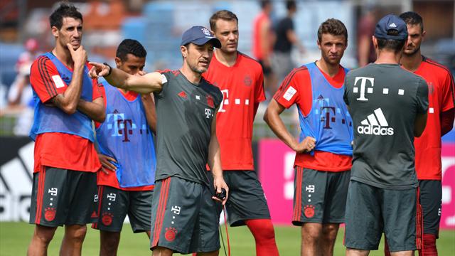 Neuer stärkt Kovac: Lasst die Leute erst einmal arbeiten Neuer stärkt Kovac: Lasst die Leute erst einmal arbeiten