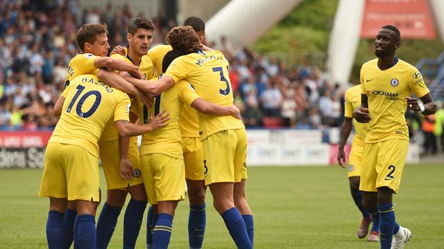 Debutto col botto in Premier per Sarri: il suo Chelsea vola con un 3-0 ad Huddersfield