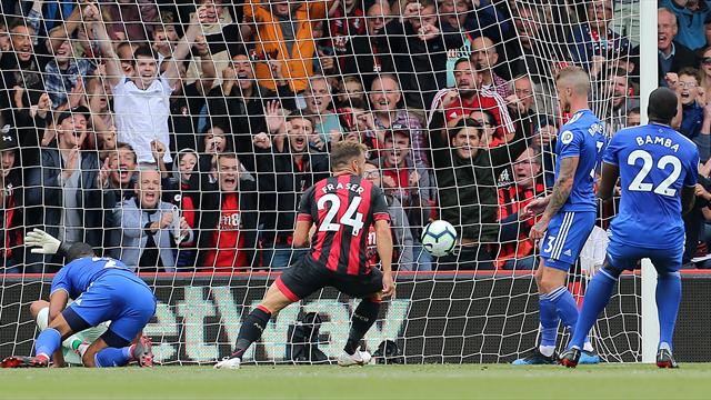 Bournemouth begin with a win against new boys Cardiff