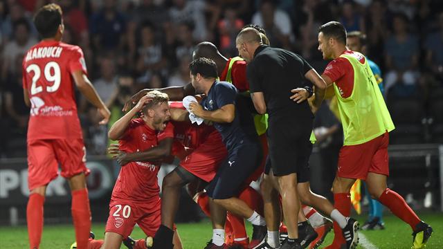 Les promus à la fête, Lille et Saint-Etienne bien lancés