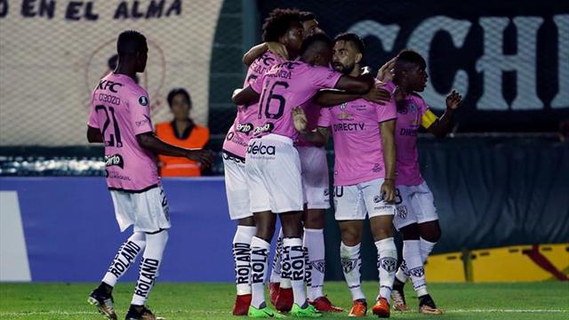 Macará gana y sube al liderato e Independiente derrota al campeón, Emelec