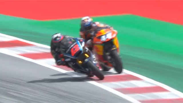 L'attaque manquée de Quartararo, le duel de folie entre Oliveira et Bagnaia : le résumé L'attaque manquée de Quartararo, le duel de folie entre Oliveira et Bagnaia : le résumé