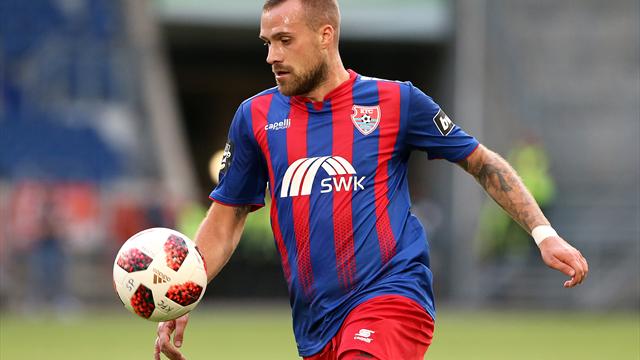 3. Liga: Uerdingen setzt sich an die Spitze - Cottbus verliert