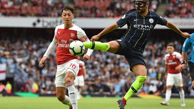 Pleiten für Özil und Schürrle - Klopp mit Liverpool souverän