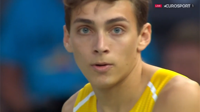 Incroyable : A 18 ans, Duplantis passe 6m05 et devient champion d'Europe Incroyable : A 18 ans, Duplantis passe 6m05 et devient champion d'Europe