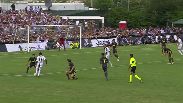 Ronaldo e Dybala, grande festa Juventus: gli highlights del 5-0 a Villar Perosa Ronaldo e Dybala, grande festa Juventus: gli highlights del 5-0 a Villar Perosa