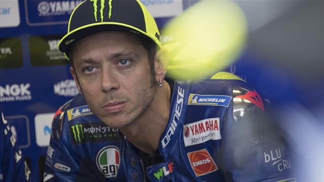 Rossi: “Pace con Marquez? Non ho problemi con lui ma non vedo perché dovremmo”, e non gli dà la mano