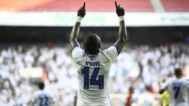 Highlights: N’Doye scorede både i offside- og onside-position i FCK-sejr Highlights: N’Doye scorede både i offside- og onside-position i FCK-sejr