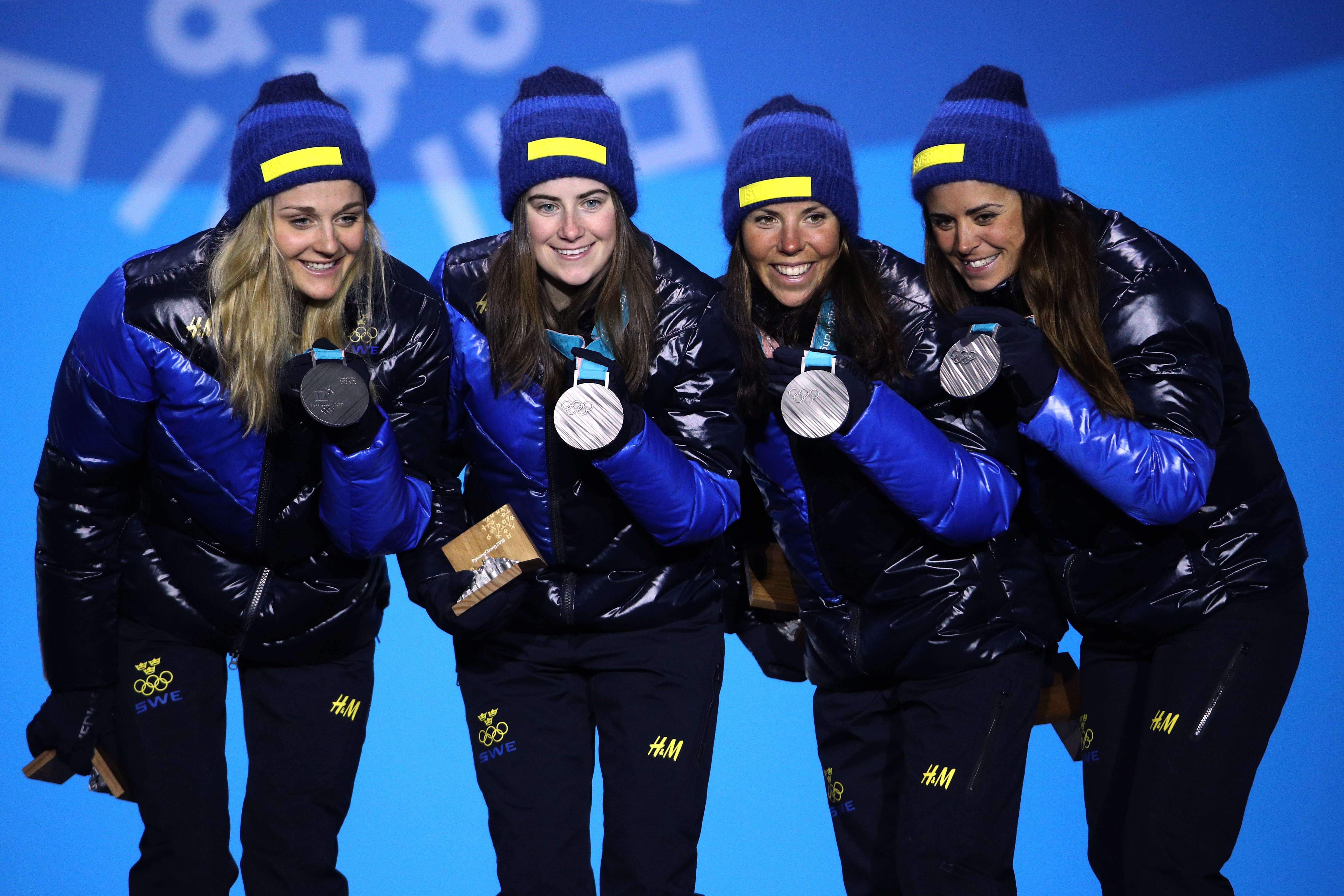 Anna var med och tog silver i staffetten i OS 2018