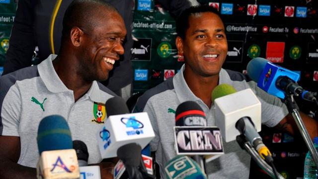 Camerun, il monito di Seedorf e Kluivert: "Niente Nazionale se giochi in Cina"