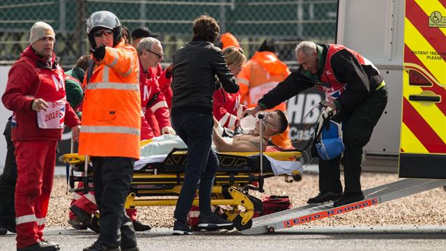 Brutta caduta di Rabat a Silverstone: tripla frattura scomposta a femore, tibia e perone