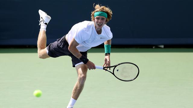 Rublev débute par une victoire face à Fritz