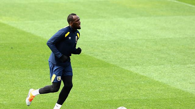 Coup de foudre en Australie : Bolt en piste pour son premier match de foot