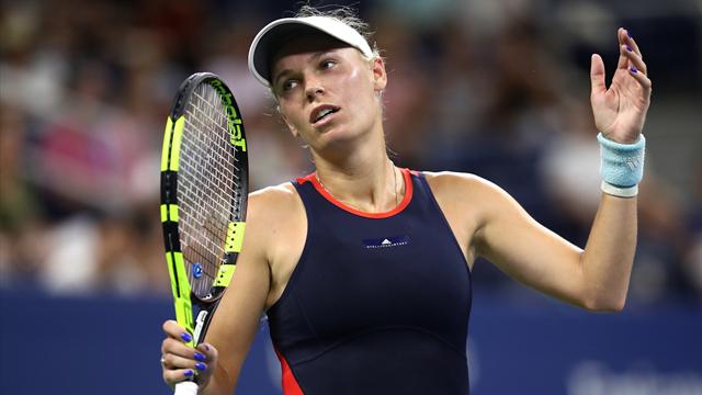 Après Halep, Wozniacki chute aussi