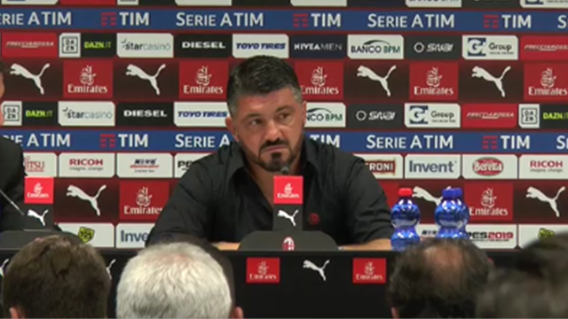 Gattuso loda Higuain e sprona Donnarumma: "Meno tempo sui social, più lavoro in palestra" Gattuso loda Higuain e sprona Donnarumma: "Meno tempo sui social, più lavoro in palestra"