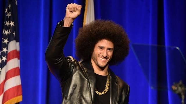 Colin Kaepernick, le visage clivant des États-Unis Colin Kaepernick, le visage clivant des États-Unis