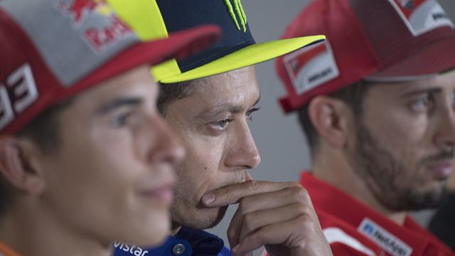 Marquez tend sa main à Rossi, qui la laisse dans le vide