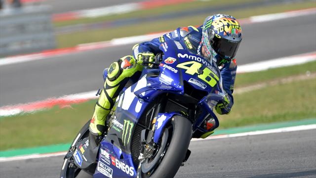 Anche quest'anno a Misano Rossi ha un casco speciale: il tema è "Ritorno al Futuro"