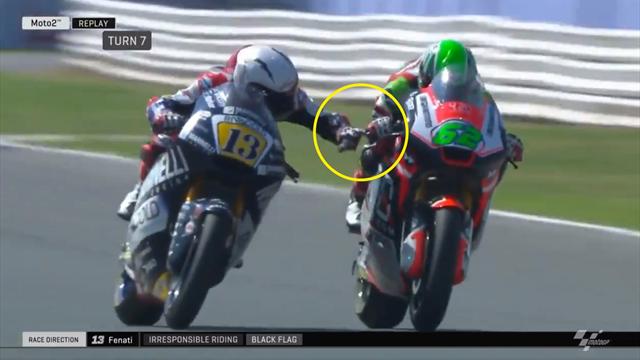 Follia in Moto2: Romano Fenati affianca Manzi e gli pinza il freno, squalificato!