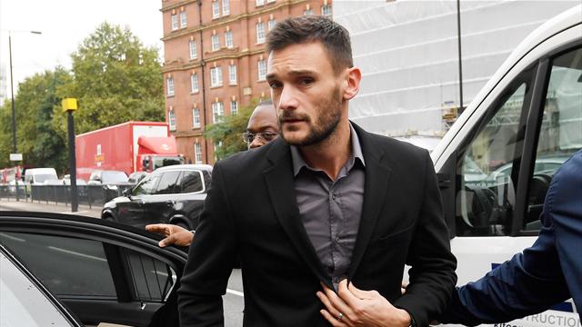 Lloris'e trafikten men cezası