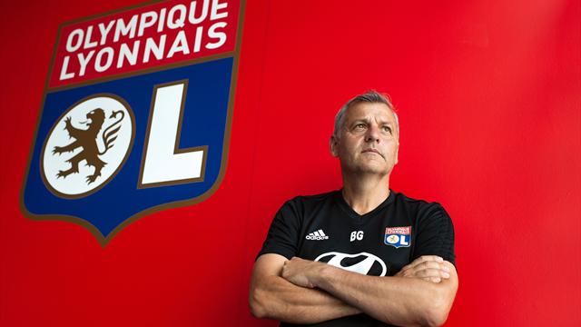 "Quand les limites sont franchies..." : Genesio revient sur son altercation avec des supporters "Quand les limites sont franchies..." : Genesio revient sur son altercation avec des supporters