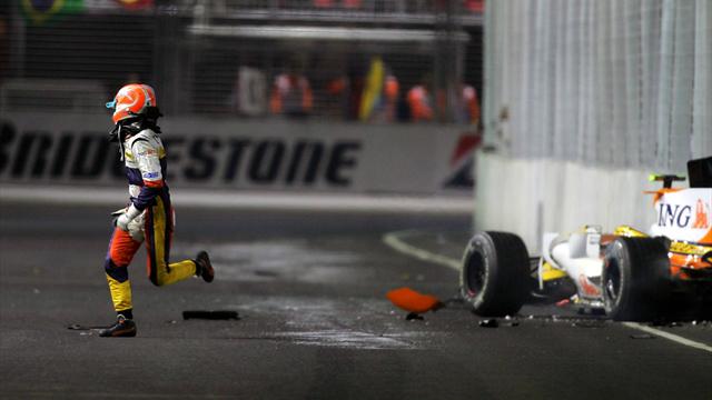 Singapour 2008 : Piquet au bout du scandale et de la honte pour faire gagner Alonso Singapour 2008 : Piquet au bout du scandale et de la honte pour faire gagner Alonso