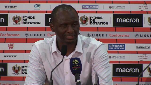 ''Saint-Maximin travaille beaucoup'' ''Saint-Maximin travaille beaucoup''