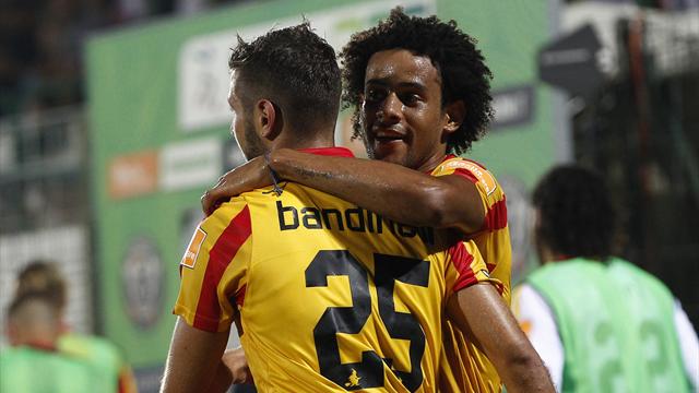 Il Benevento vince a Venezia, ma che fatica! Doppio Bandinelli e Tello, 3-2 al Penzo