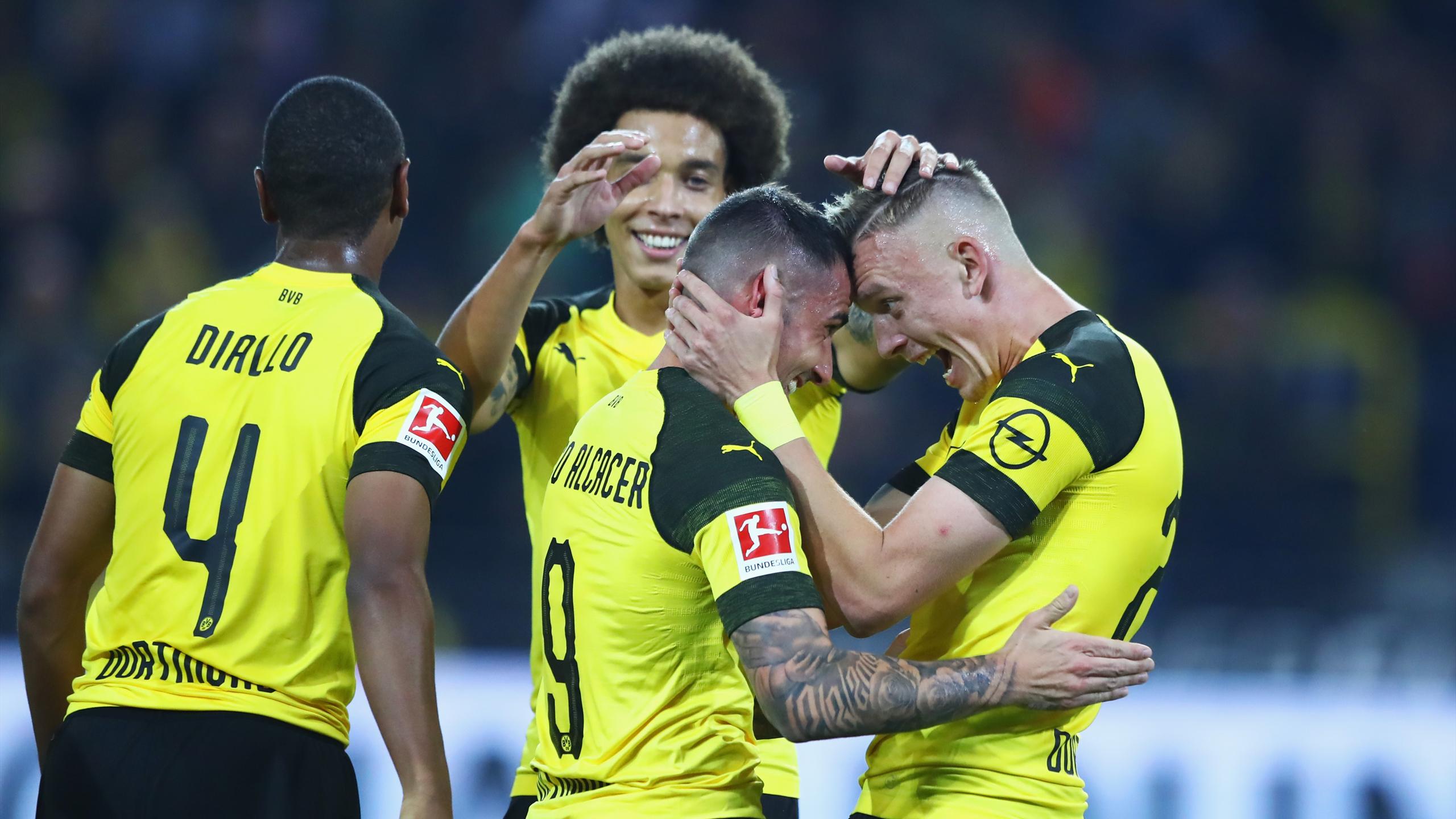 Maillot Domicile Borussia Dortmund Paco Alcacer Maillot Domicile Borussia Dortmund Paco Alcacer